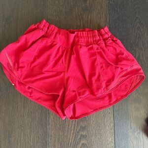 Women's Size 8 Lululemon Hotties 2.5 inseam Red Athletic Shorts